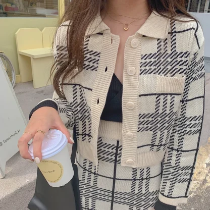 Chic Knit Sweater Skirt Suit