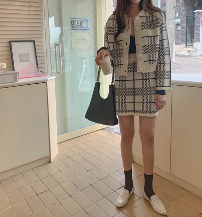 Chic Knit Sweater Skirt Suit - Image 5
