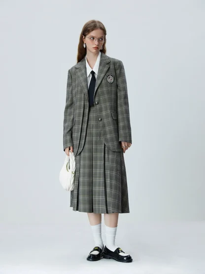 Notched Collar Pleated Skirt Set - Image 2