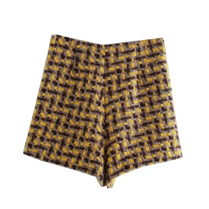 Sleek Plaid Office Skirt Suit - Image 5