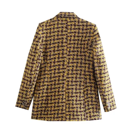 Sleek Plaid Office Skirt Suit - Image 3