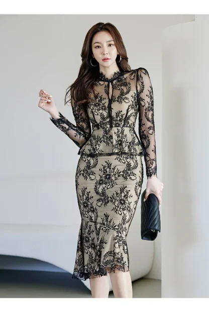 Fashionable Mermaid Skirt Suit - Image 6