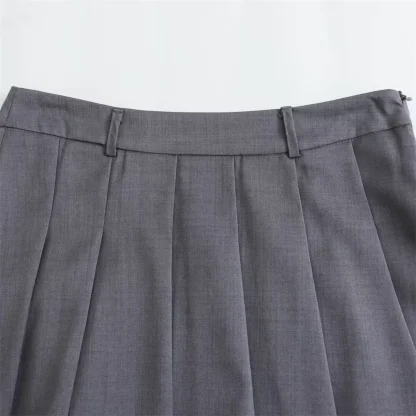 Modern Elegant Skirt Suit - Image 6