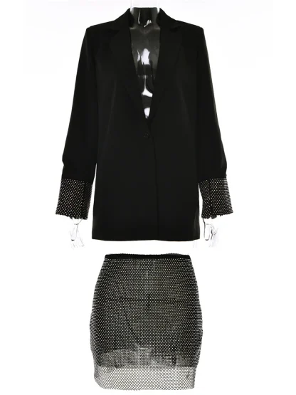 Fashionable Sparkling Skirt Suit - Image 2