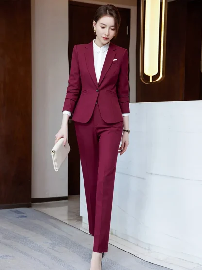 Elegant Business Skirt Suit