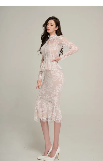 Fashionable Mermaid Skirt Suit