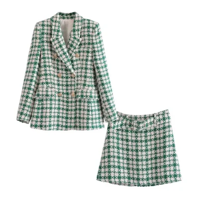 Plaid Perfection Skirt Suit - Image 6